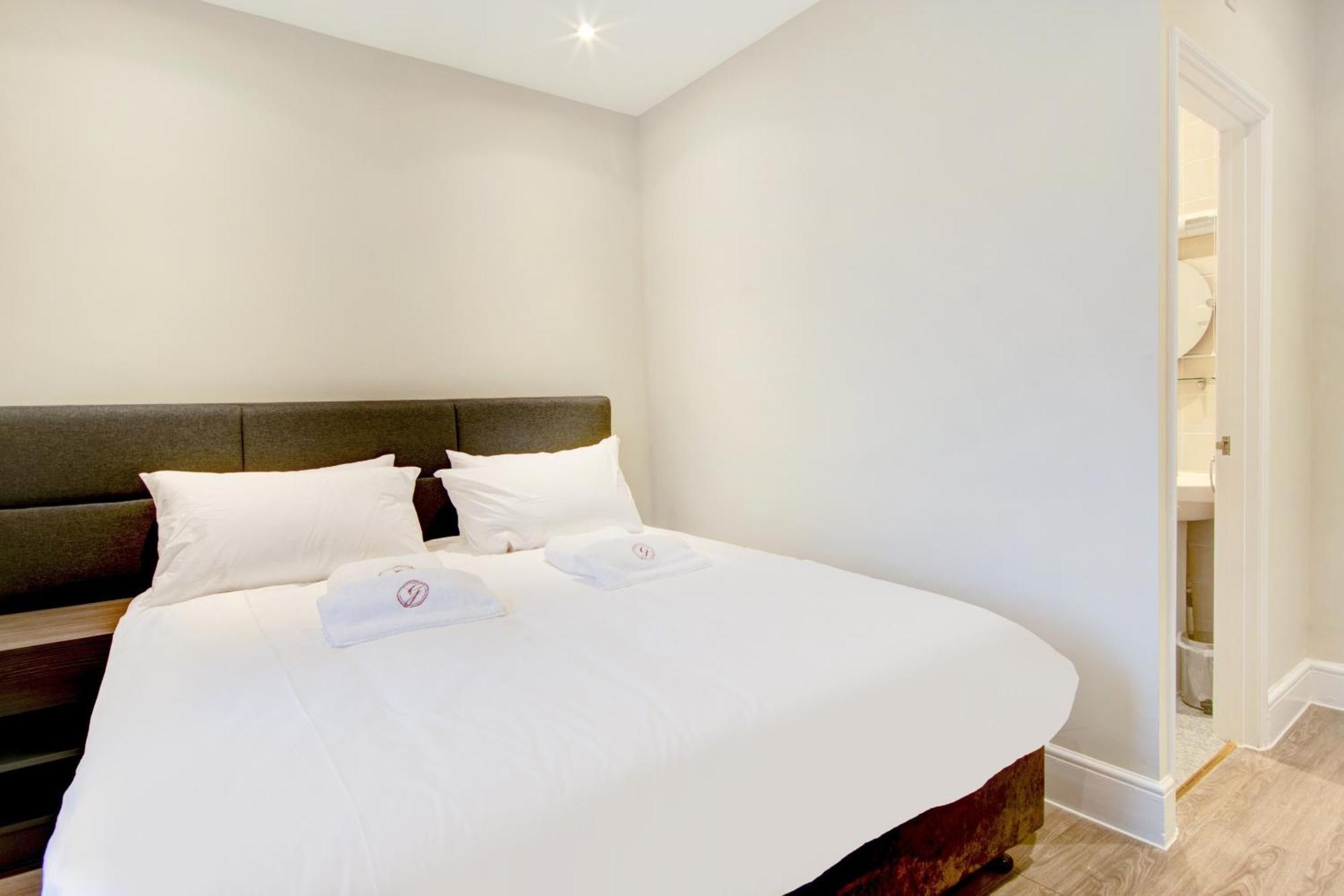 Oyo The Gissons Hotel Exminster