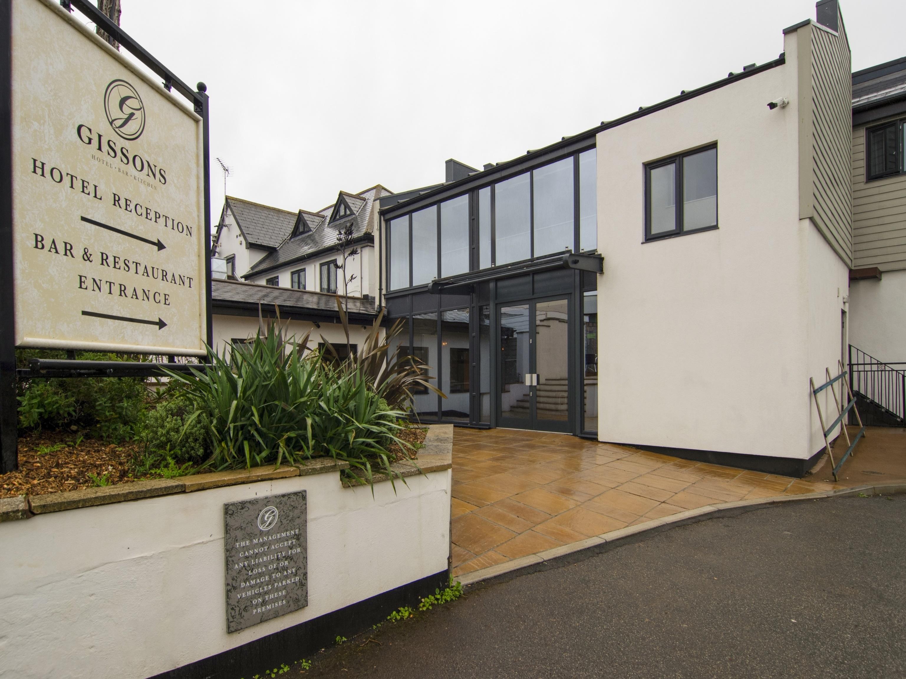 Hotel Oyo The Gissons Exminster