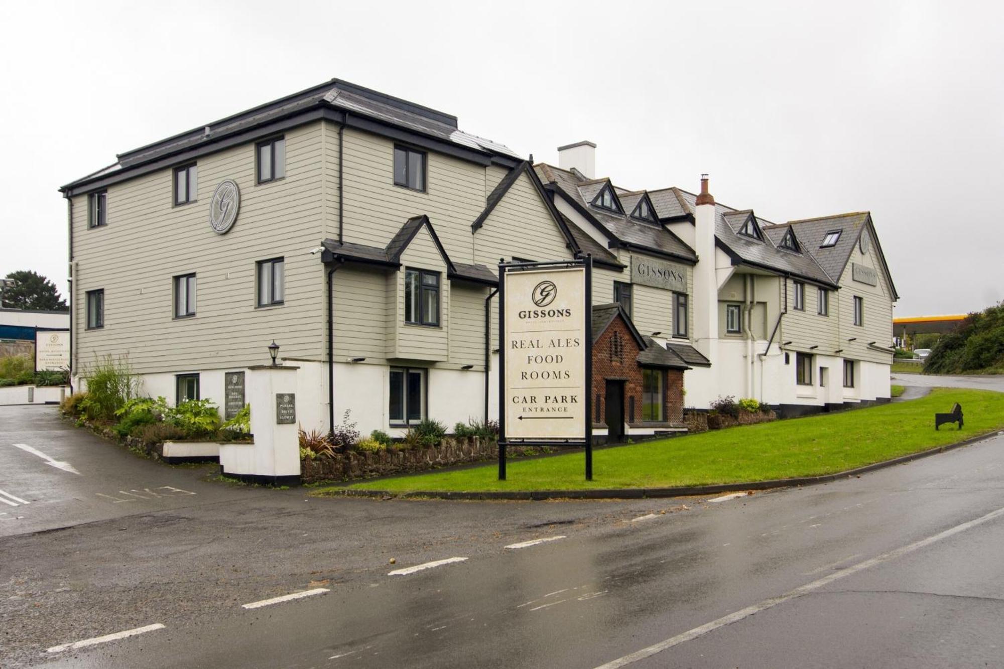 Oyo The Gissons Hotel